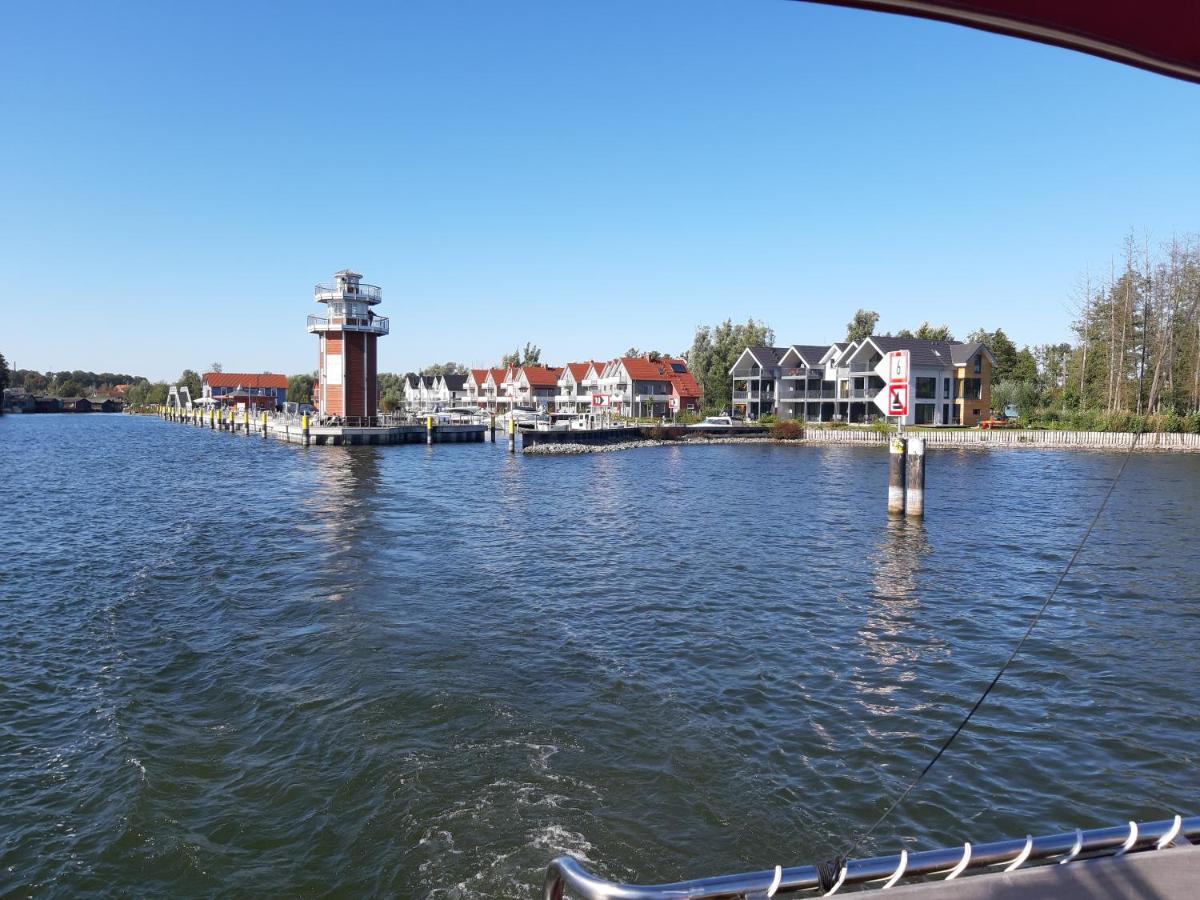 Kapluv Plau Am See Luaran gambar