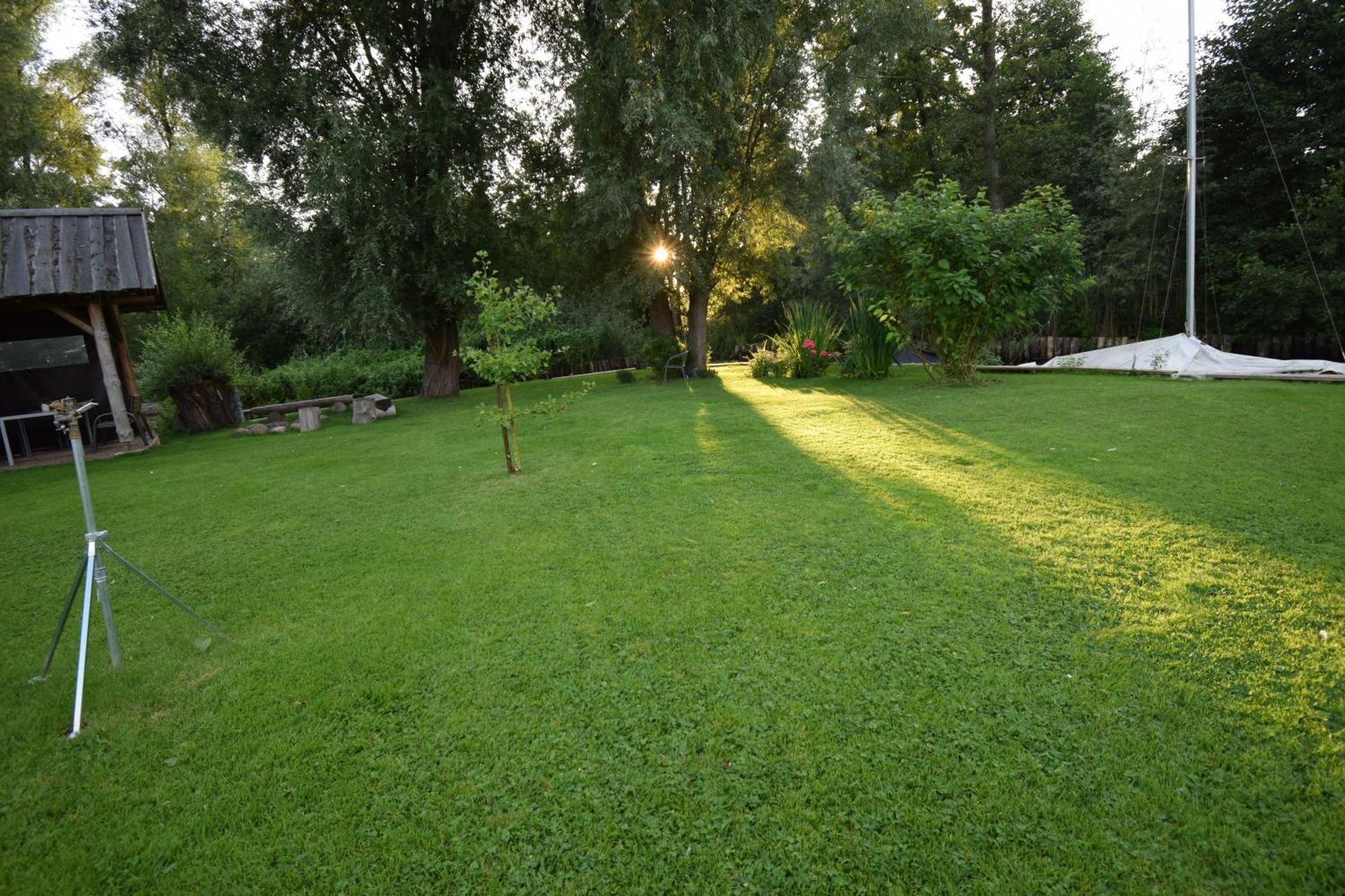 Kapluv Plau Am See Luaran gambar