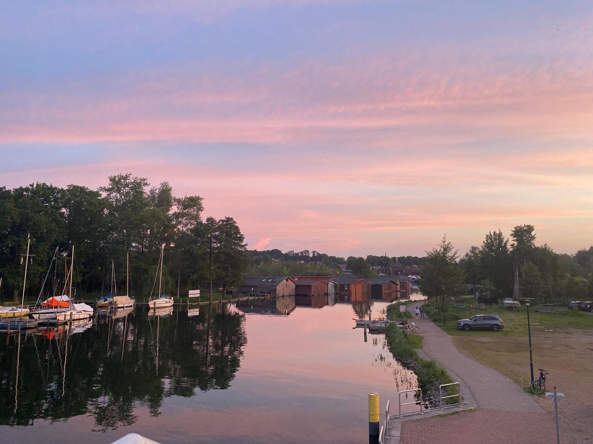Kapluv Plau Am See Luaran gambar